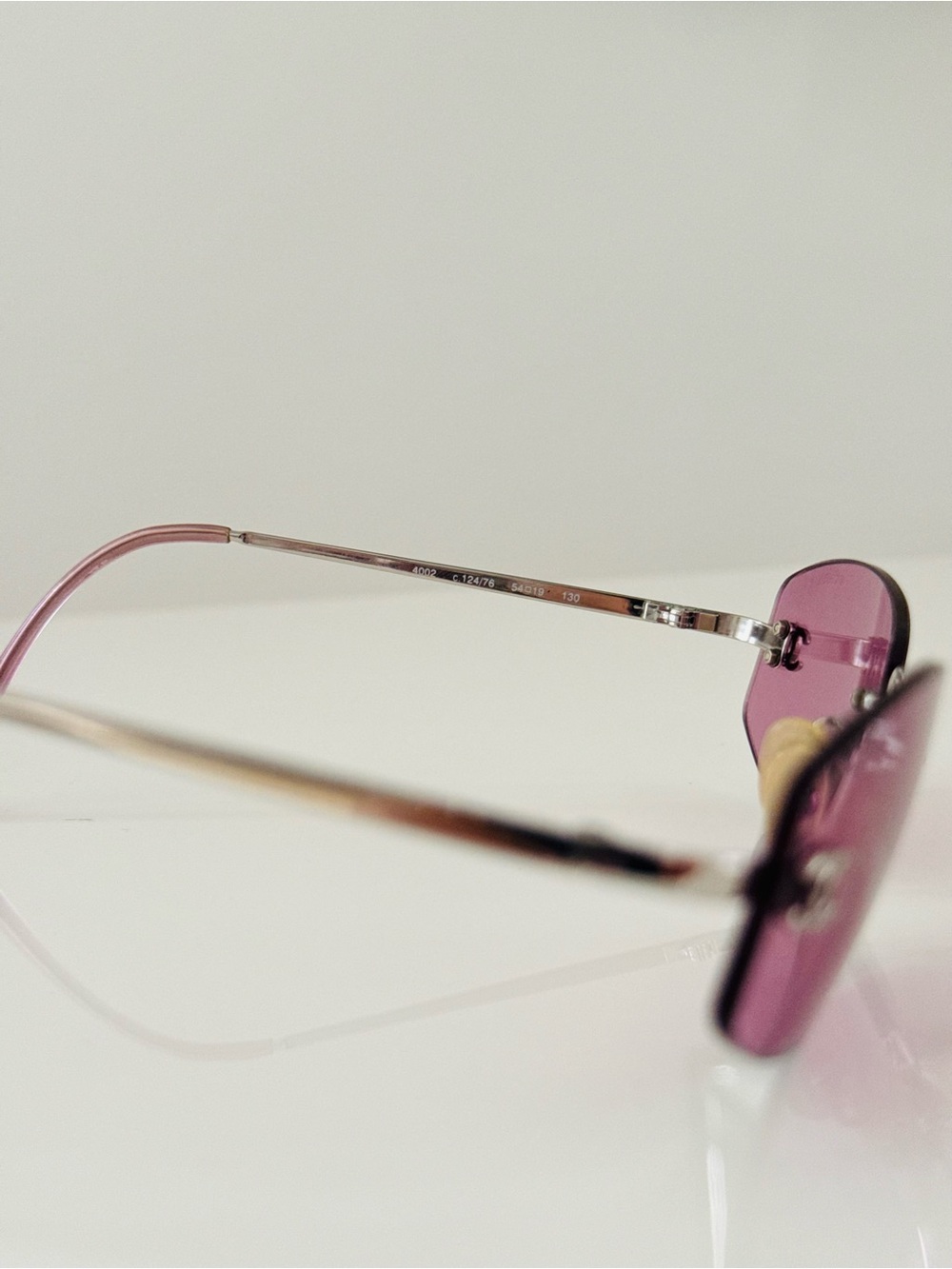 RARE 🍒 Vintage Chanel pink rimless 4002 CC sunglasses. - Picture 6 of 7